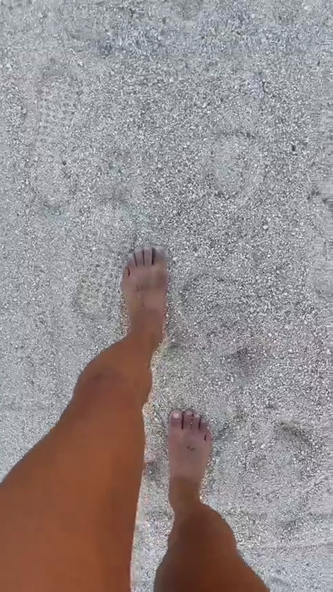 Ariel Tweto Feet